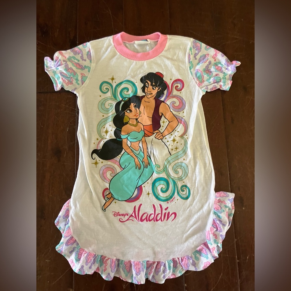 Vintage Aladdin and Jasmine Disney Shirt Nightgown